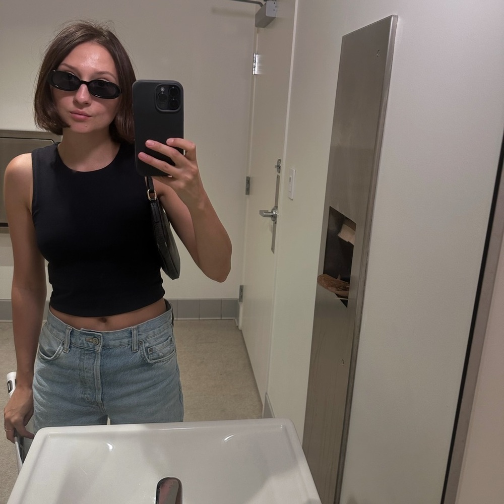 Aritzia Babaton top